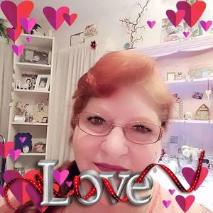 Meet your Posher, Deby